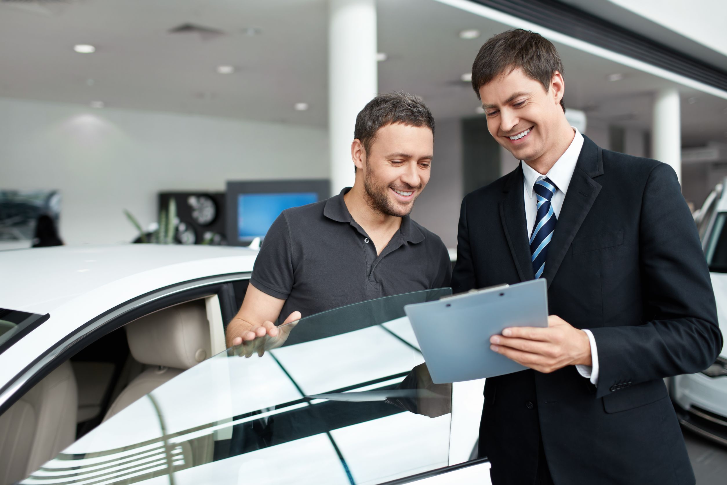 Getting Help From Mercedes-Benz Car Dealers