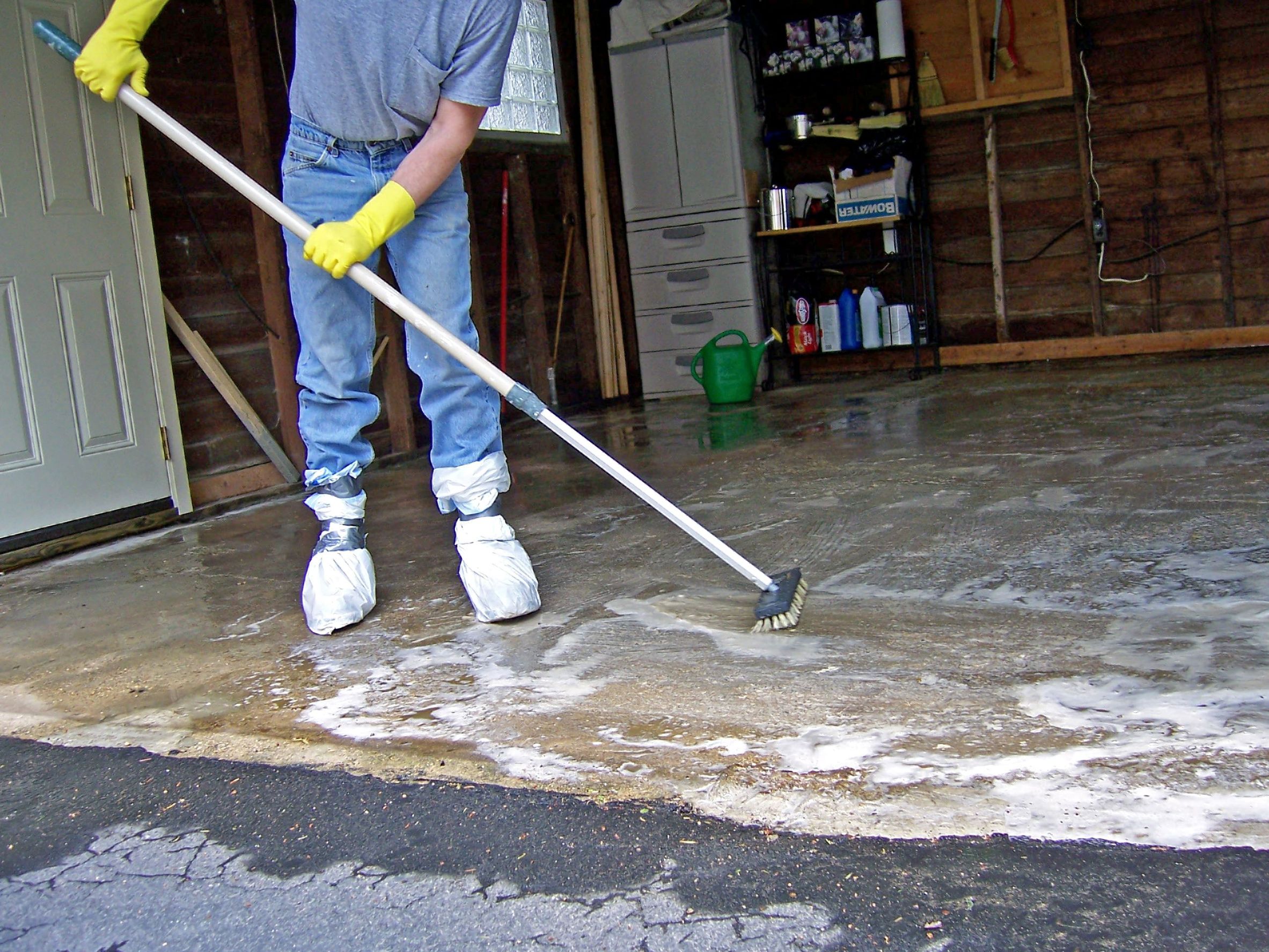 Achieve lasting shine with hardwood floor cleaning in North Little Rock, AR