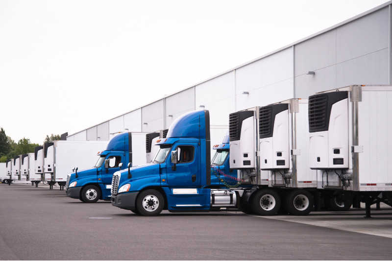 The Top Advantages of Enrolling in a CDL School in Philadelphia, PA