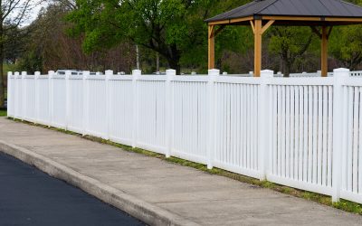 4 Reasons To Hire A Vinyl Fence Company In Winnebago County IL